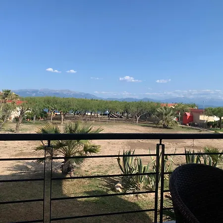 Kavouri * Mesokhórion