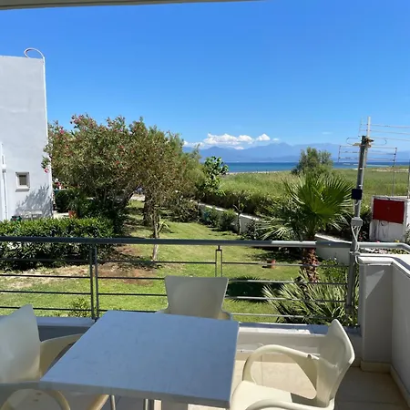 Kavouri * Mesokhórion