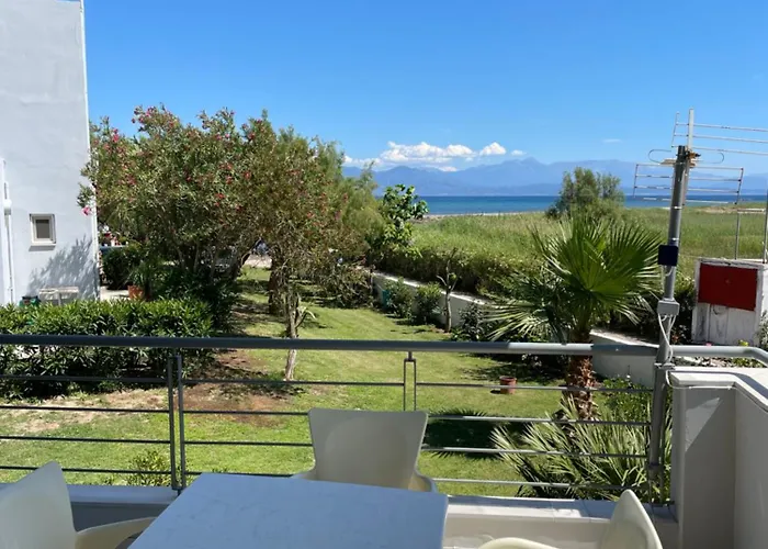 Kavouri * Mesokhórion